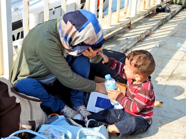 Yunanistan'a kaçmak isteyen 46 Suriyeli yakalandı