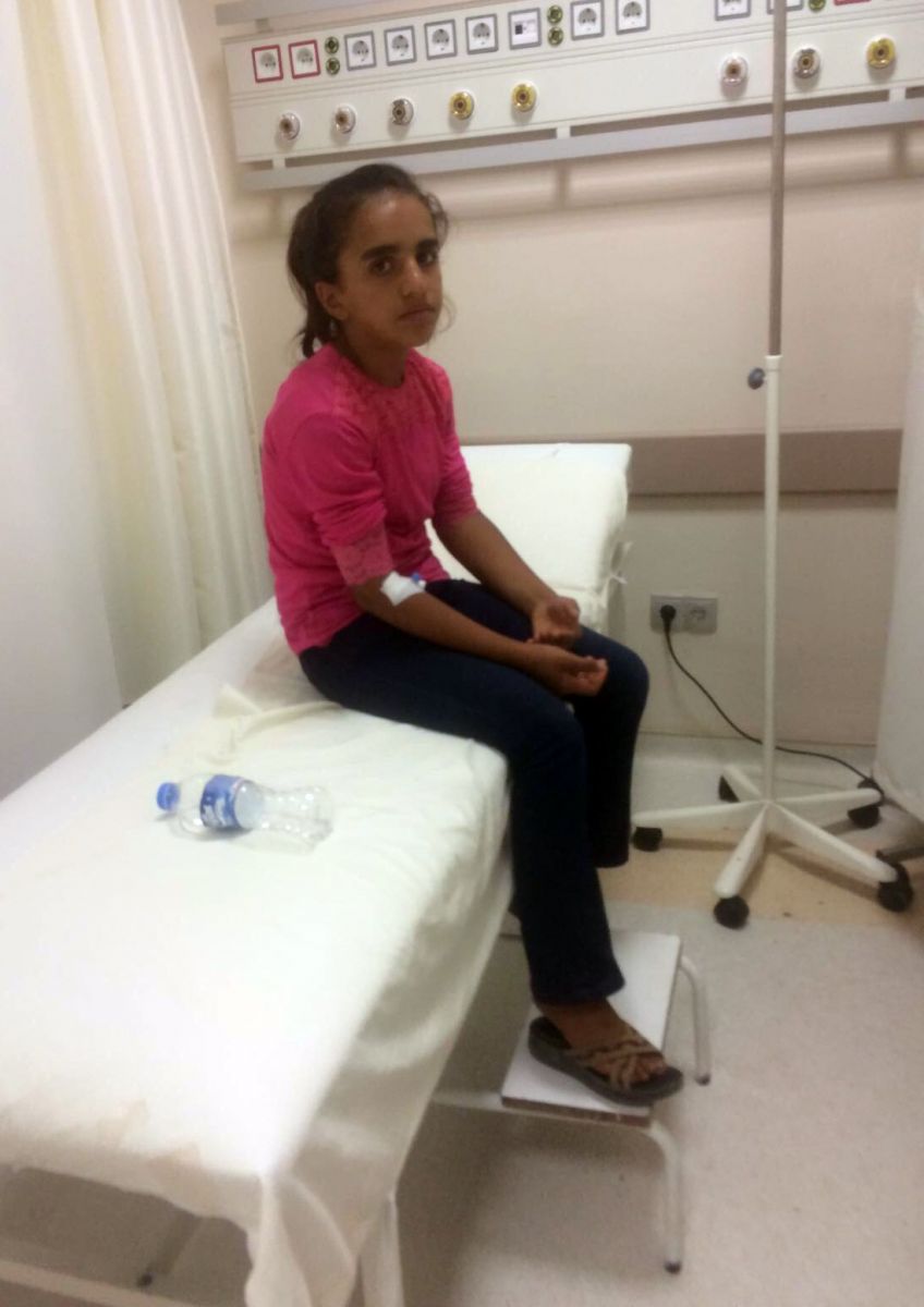 200 öğrenci gıda zehirlenmesi şüphesiyle hastaneye kaldırıldı