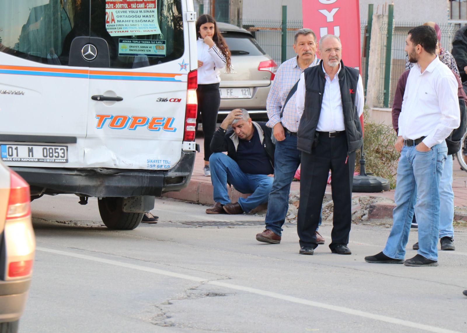 Adana'da polis radarından korkan kadın şoka girdi!