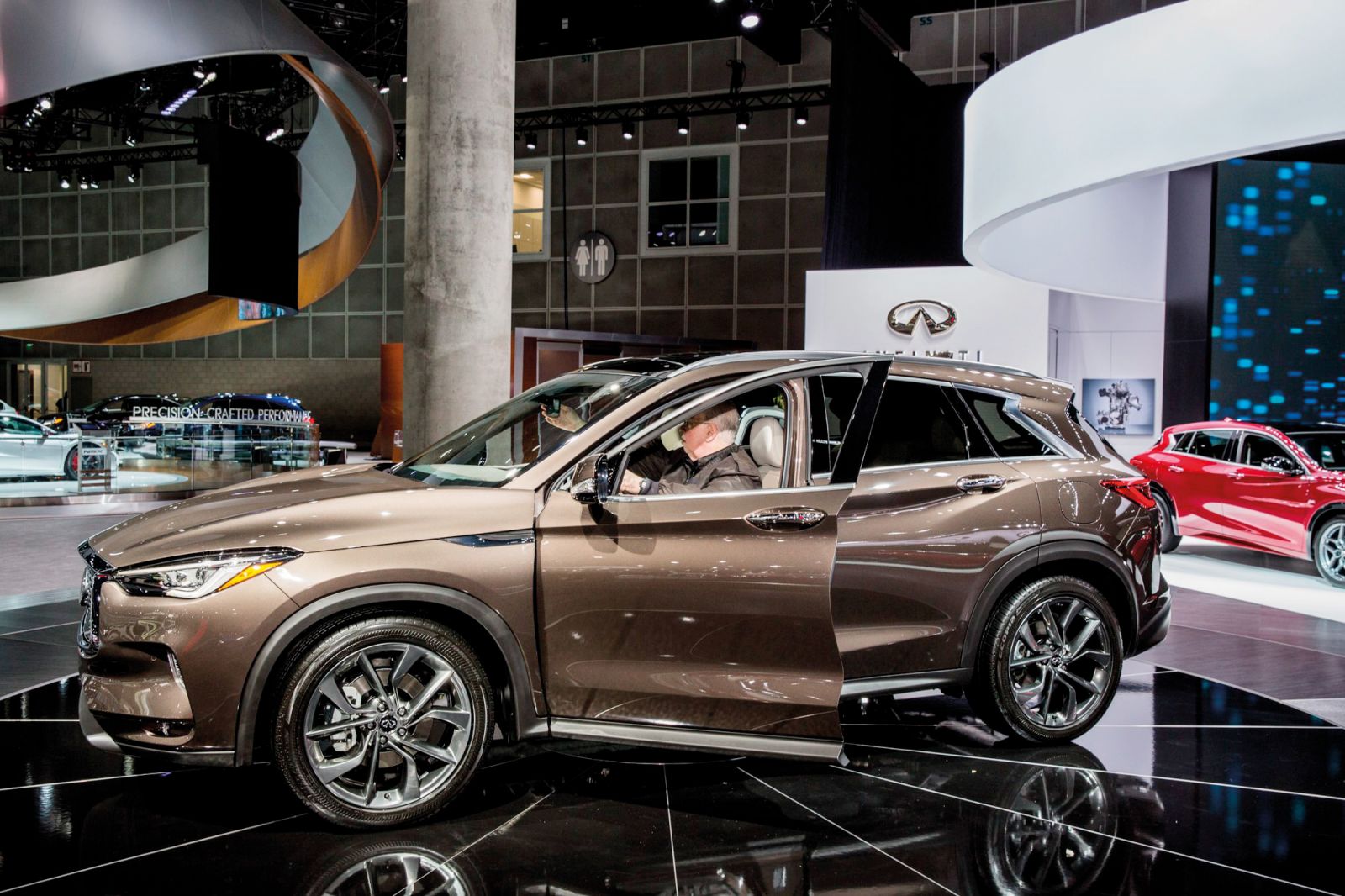 Yeni modeller, yüzünü Los Angeles'ta gösterdi