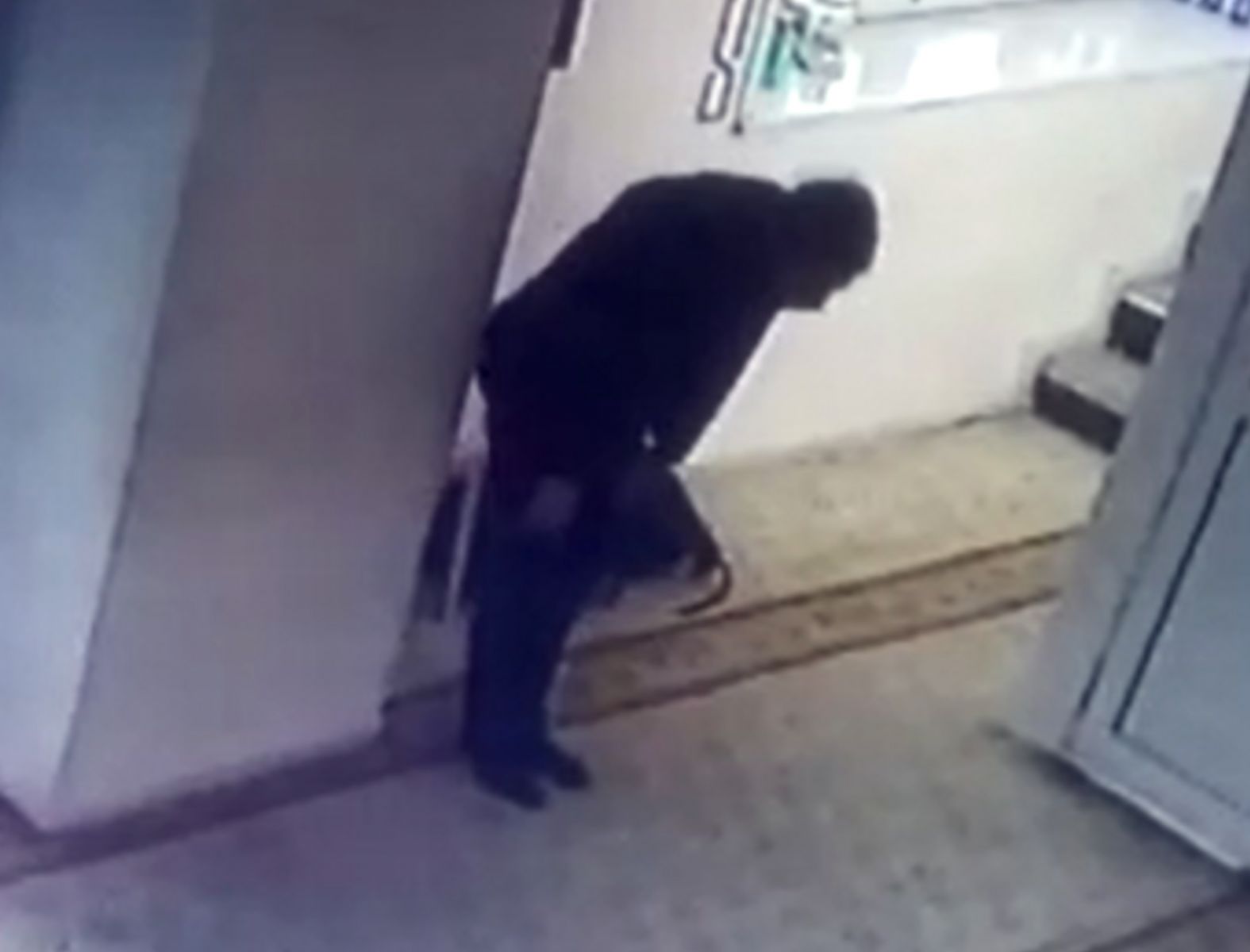 Kahramanmaraş'ta camiden telefon çalan hırsız yakalandı
