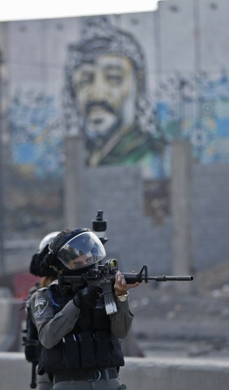 İsrail Kudüs'ün ana giriş kapısına bariyerler yerleştirdi