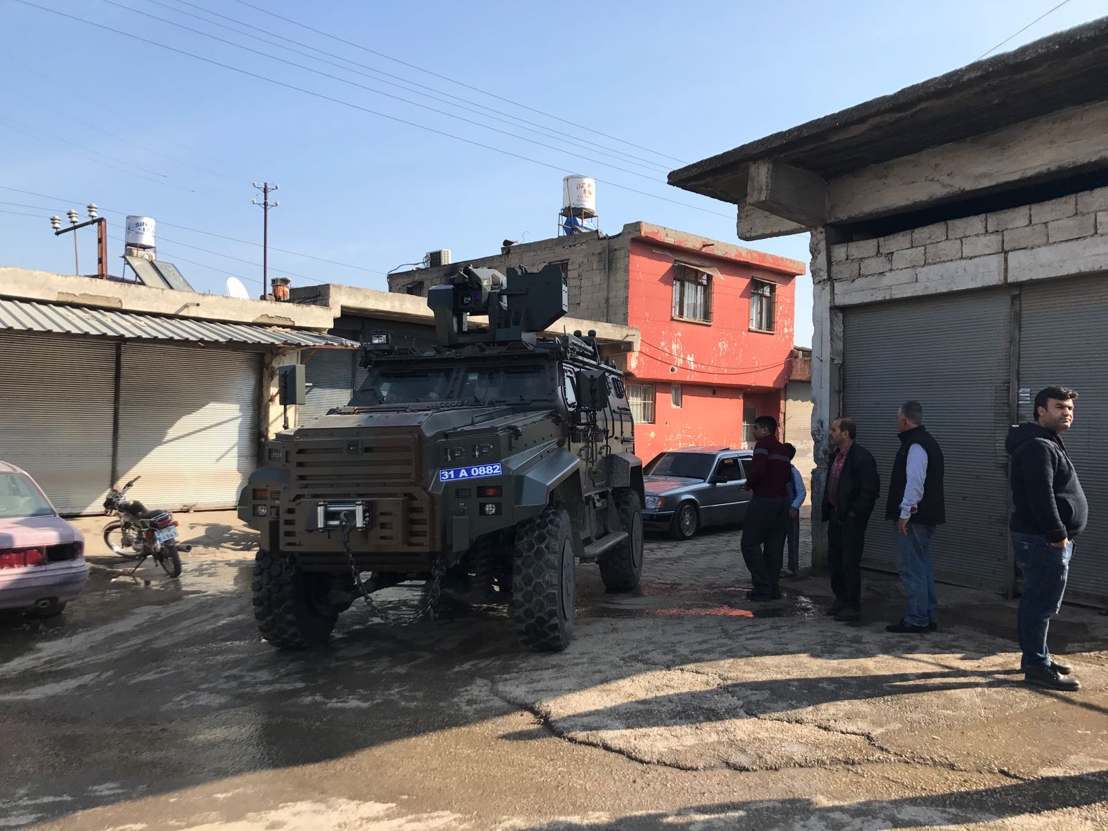 Kilis ve Hatay'a 9 roket: 2 ölü, 19 yaralı