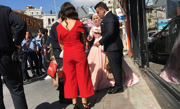 Düğüne gideceklerdi ama kabusu yaşadılar