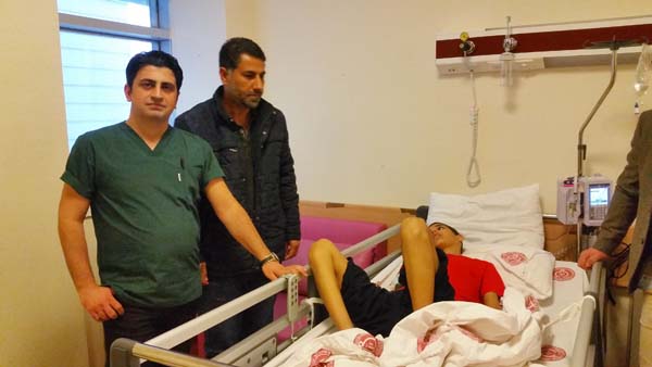 Çocuğun karnında 2 kilo cisim çıkarıldı