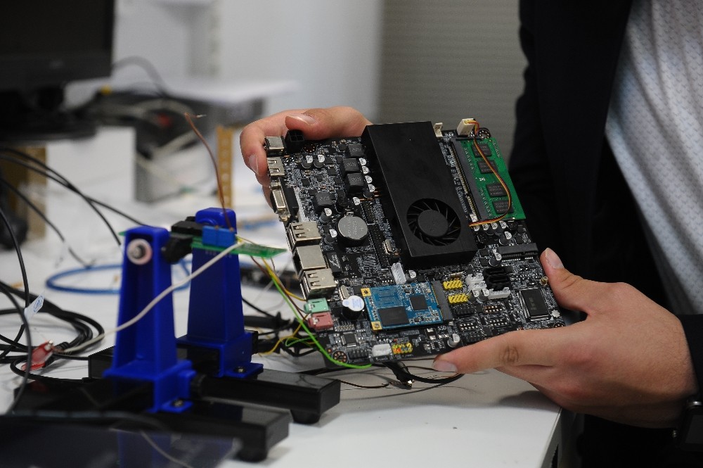 İlk milli anakart üretimi yapıldı