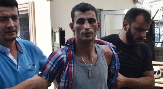 Kurye gibi girdiği işyerinde eşini yaralayarak kaçan şüpheli yakalandı