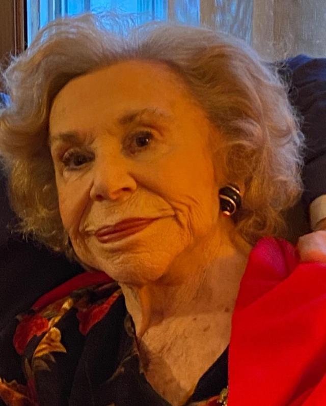 Ünlü oyuncu Billur Kalkavan'ın en acı günü! Annesini kaybetti