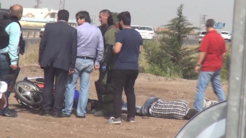 Polise bombalı saldırı girişimi, 4 terörist öldürüldü