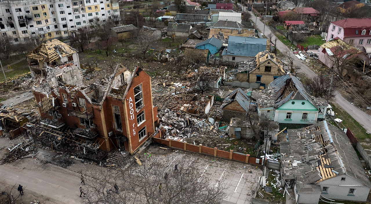 Makariv'den çekilen Rus ordusu geriye enkaz bıraktı