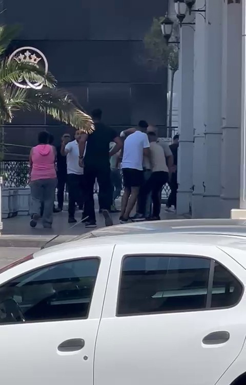 İstanbul'da silahlı kavga, 13 yaralı var