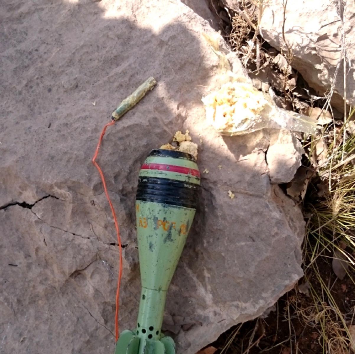 Diyarbakır Lice'de PKK'nın tuzakladığı 700 kilo patlayıcı imha edildi