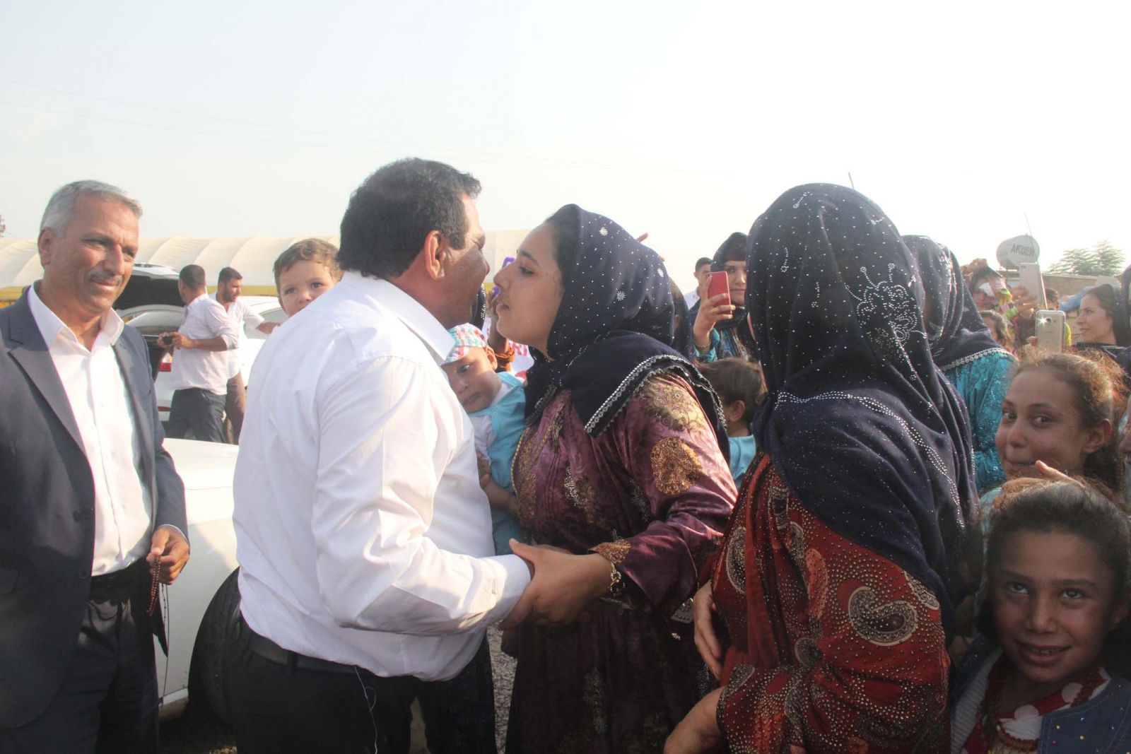 Aşiret reisini bin kişi karşıladı!