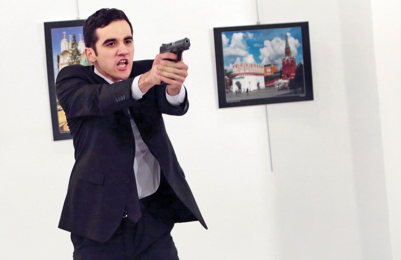 FETÖ'cü polis Rus Büyükelçiyi Ankara'da öldürdü