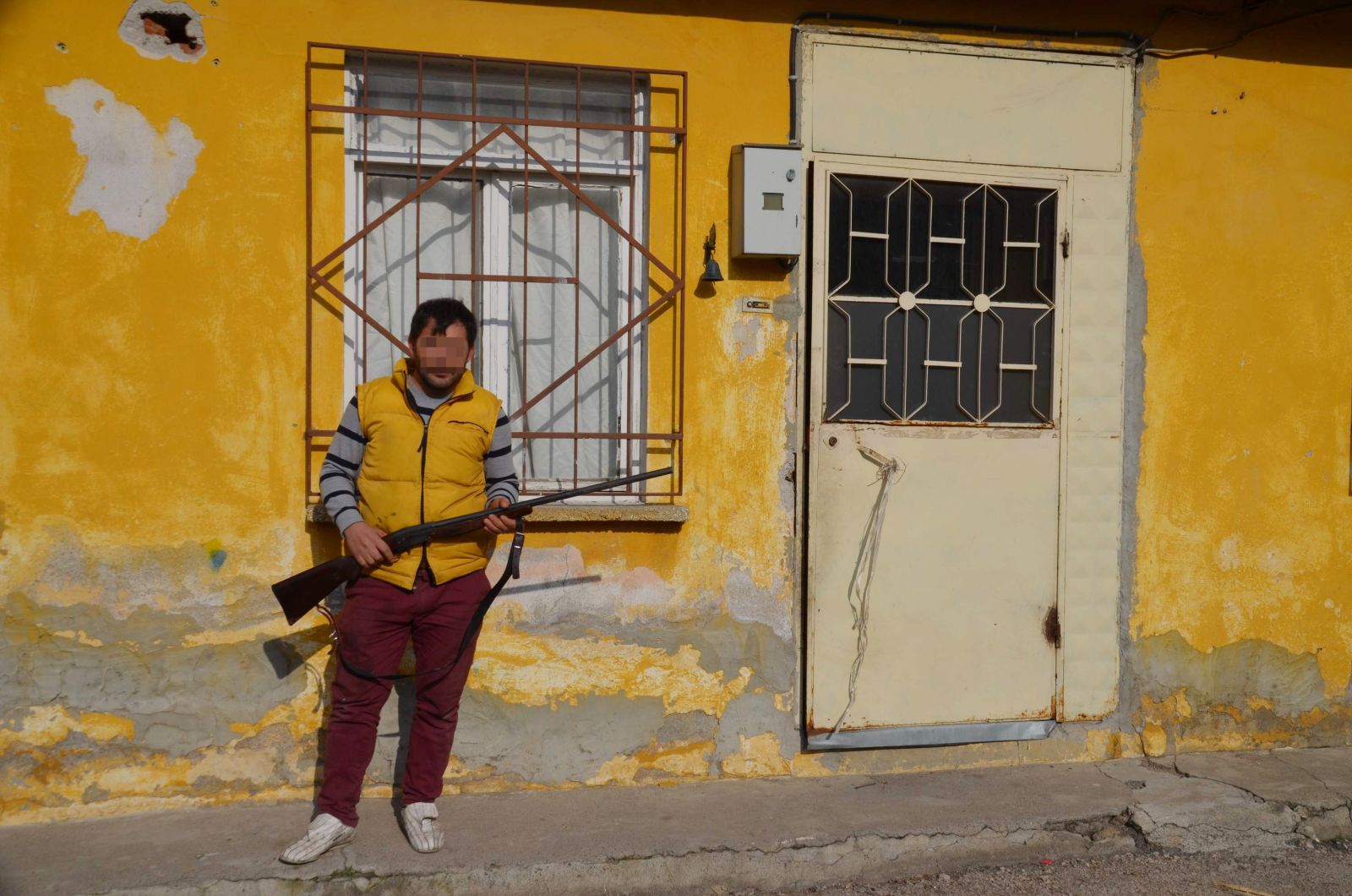 Bursa'da mahalleli silahlandı!