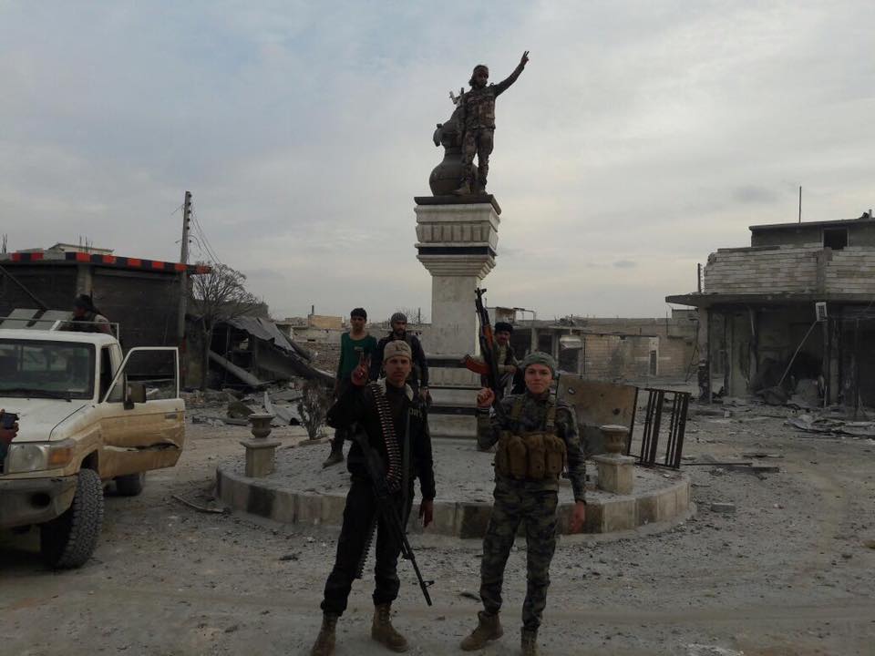 El Bab’taki stratejik köy DEAŞ’tan alındı