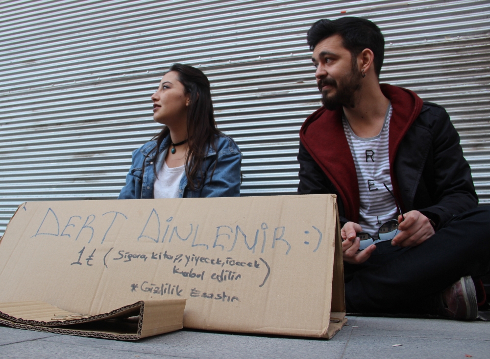 1 liraya dert dinliyorlar!