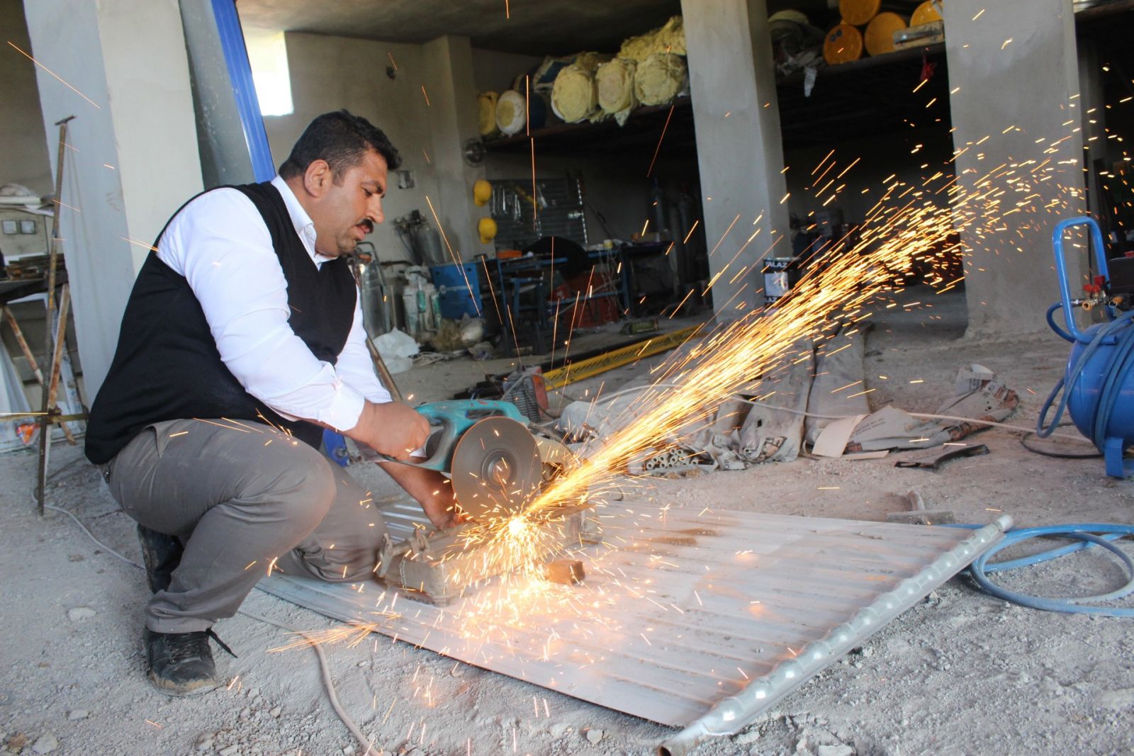 Her ay 1000 TL elektrik faturası ödüyordu, bu sayede kurtuldu!