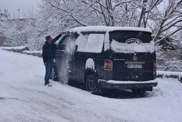 Ardahan'da kar hayatı olumsuz etkiledi