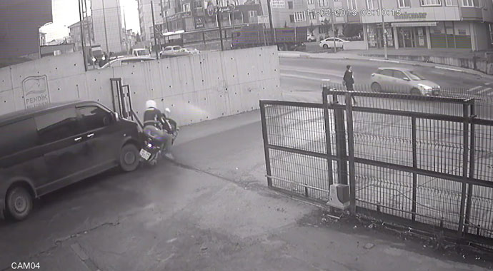 Hırsızlara ölümüne direniş kamerada