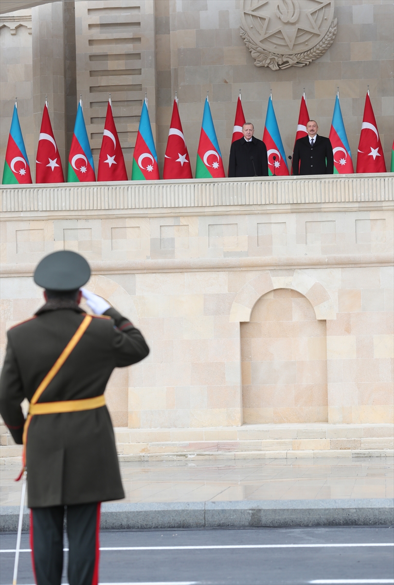 Erdoğan ve Aliyev'den Bakü'den dünyaya mesaj: Karabağ Azerbaycan'dır