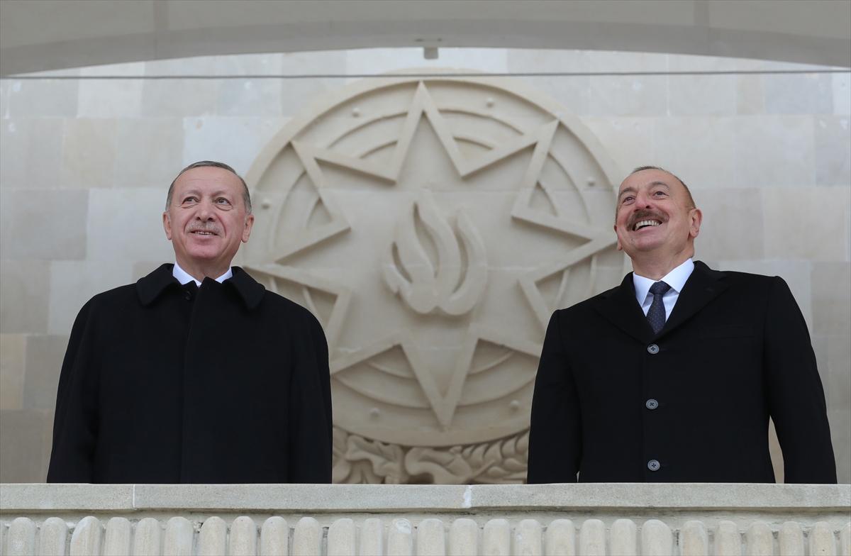 Erdoğan ve Aliyev'den Bakü'den dünyaya mesaj: Karabağ Azerbaycan'dır