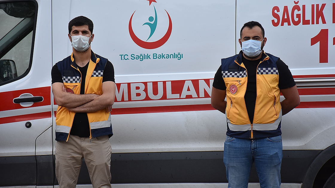 Covid-19'u yenen paramedik: Can sıkıntısı solunum sıkıntısından daha iyidir
