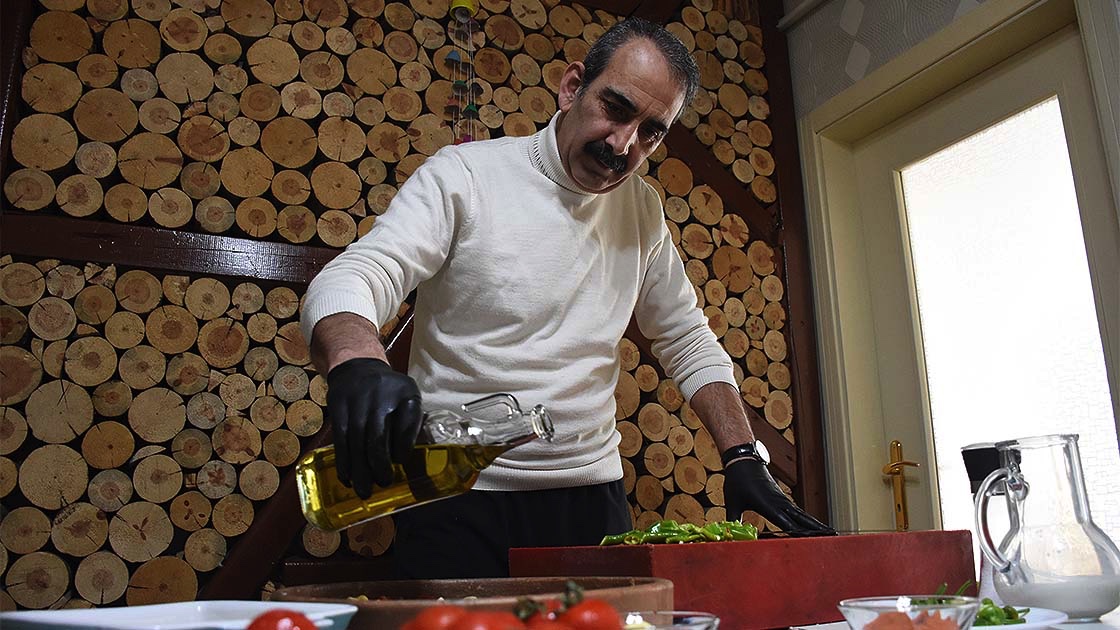 İftar sofralarının vazgeçilmez lezzeti: Fırın ağzı