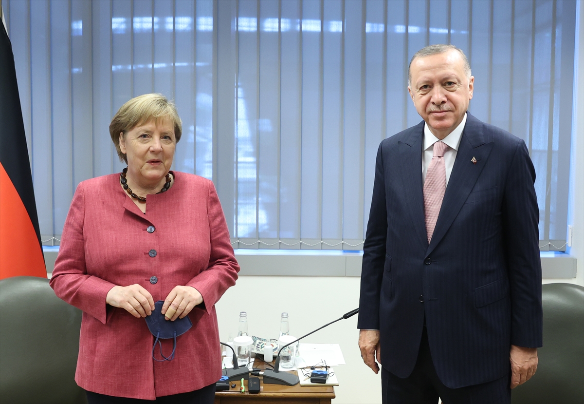 Dünyanın gözü Brüksel'de! NATO Zirvesi sona erdi Dünyanın gözü Brüksel'de! NATO Zirvesi sona erdi