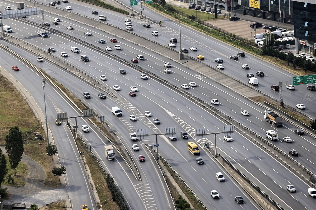 İstanbul'da helikopter destekli trafik denetimi