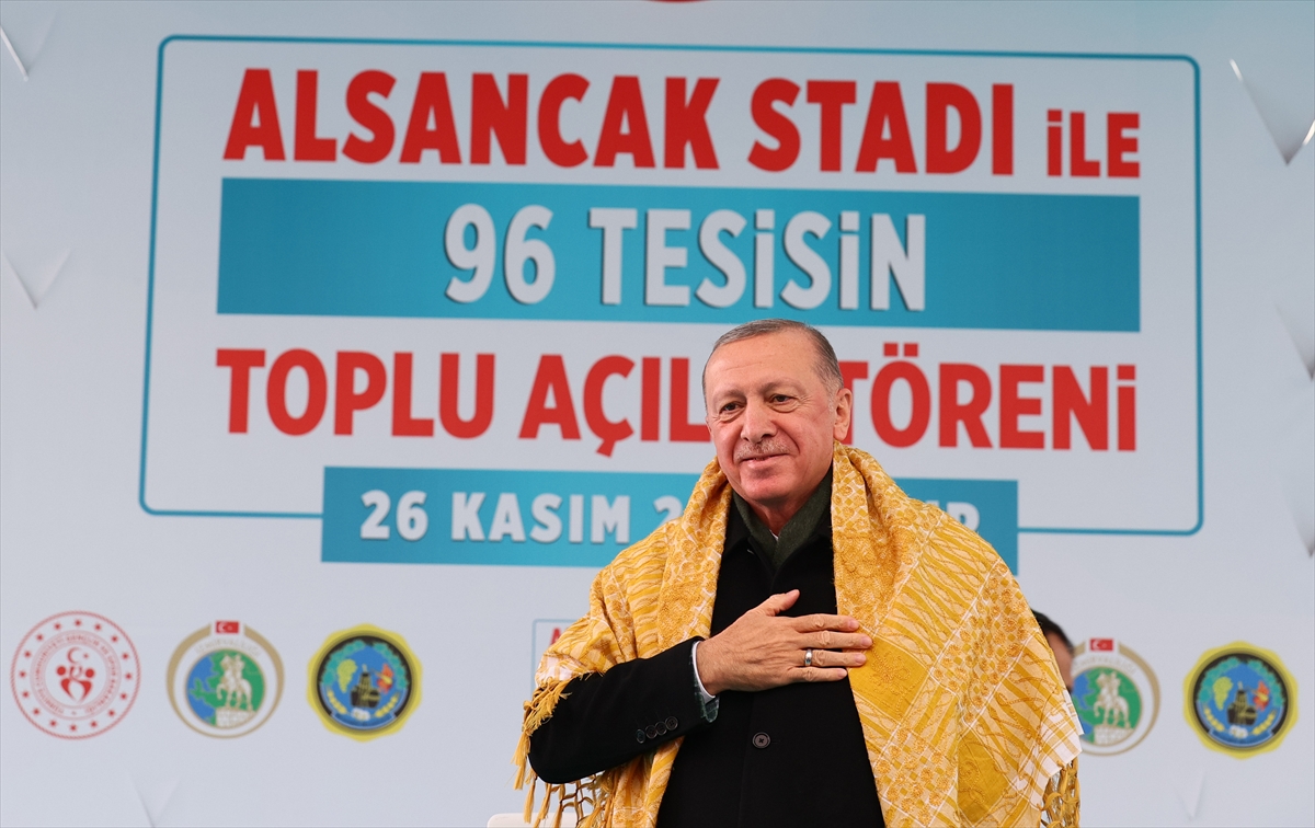 Cumhurbaşkanı Erdoğan: Yüksek faize halkımızı ezdirmeyeceğiz!