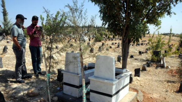 Çocuk mezarında el yapımı patlayıcı bulundu