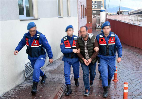 Yasa dışı yollarla sattıkları ilaçlardan 2 milyon TL gelir elde ettiler