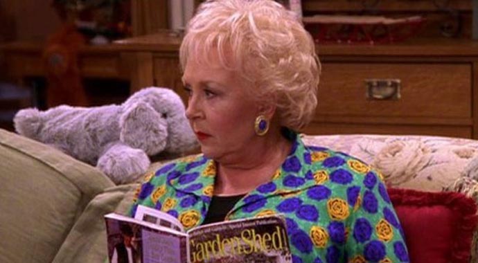Dizi oyuncusu Doris Roberts hayatını kaybetti