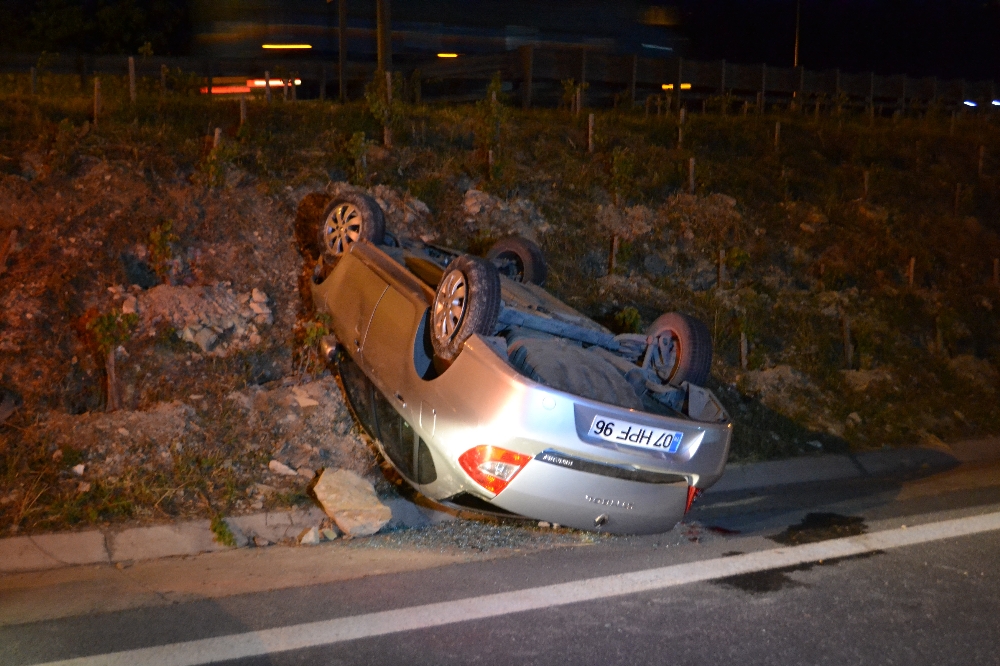 Takla atan arabadan sapa sağlam çıktı