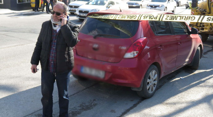 225 bin lirasını gasp edip araçlarında sürüklediler