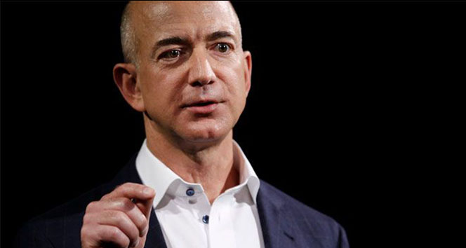 Bezos: Gelecekte insanlar uzayda doğacak, dünyayı ziyarete gelecek Bezos: Gelecekte insanlar uzayda doğacak, dünyayı ziyarete gelecek
