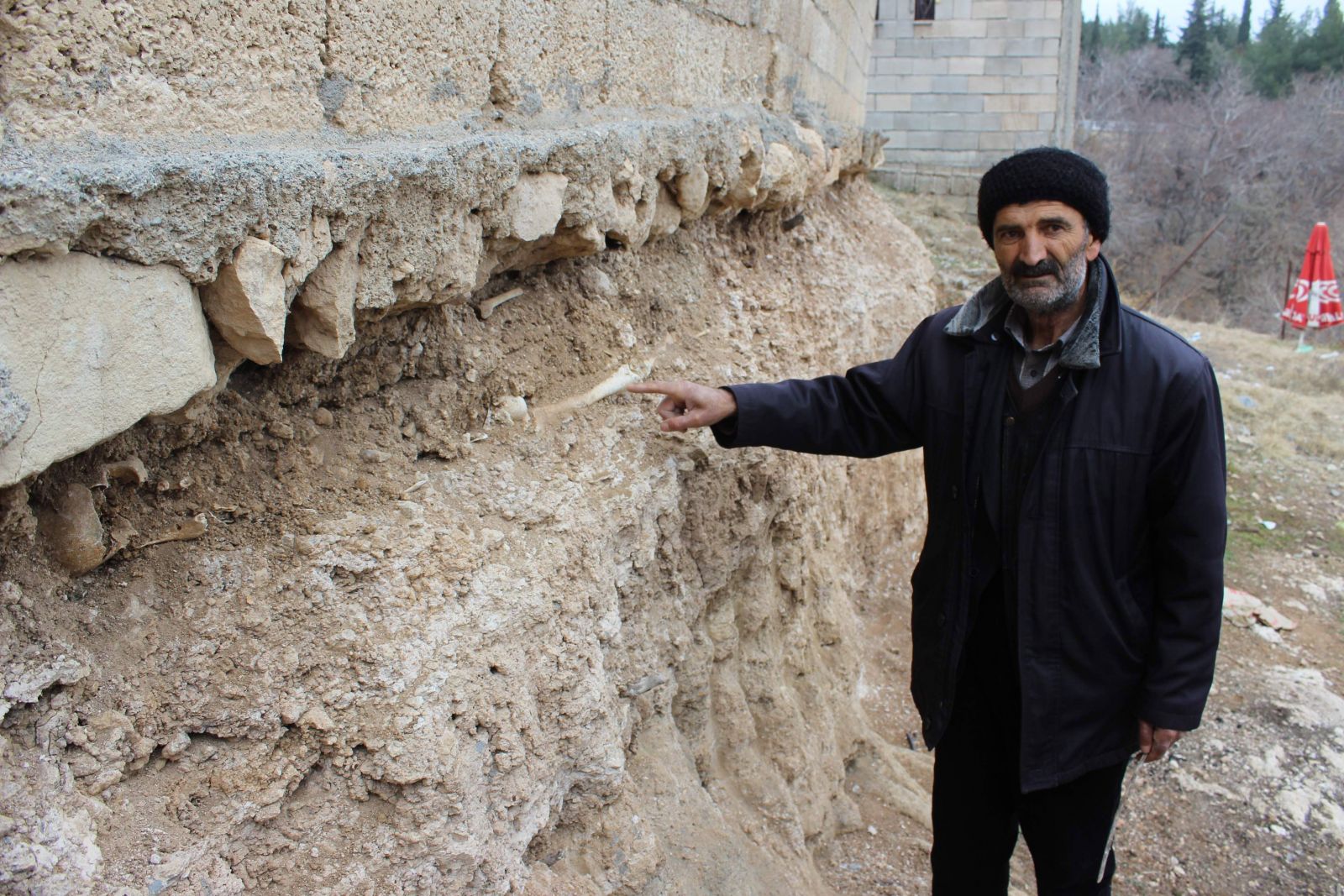 Türbedeki iskelet gün yüzüne çıktı