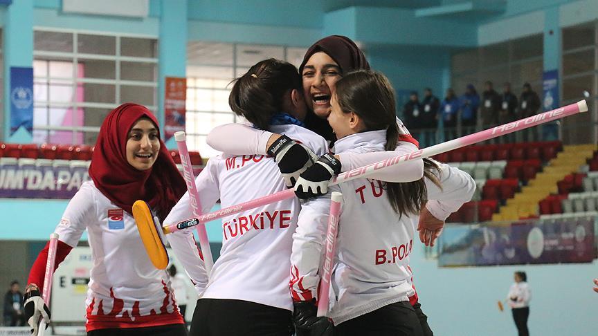 Curlingde Rusları yenen Milli Takım yarı finale çıktı