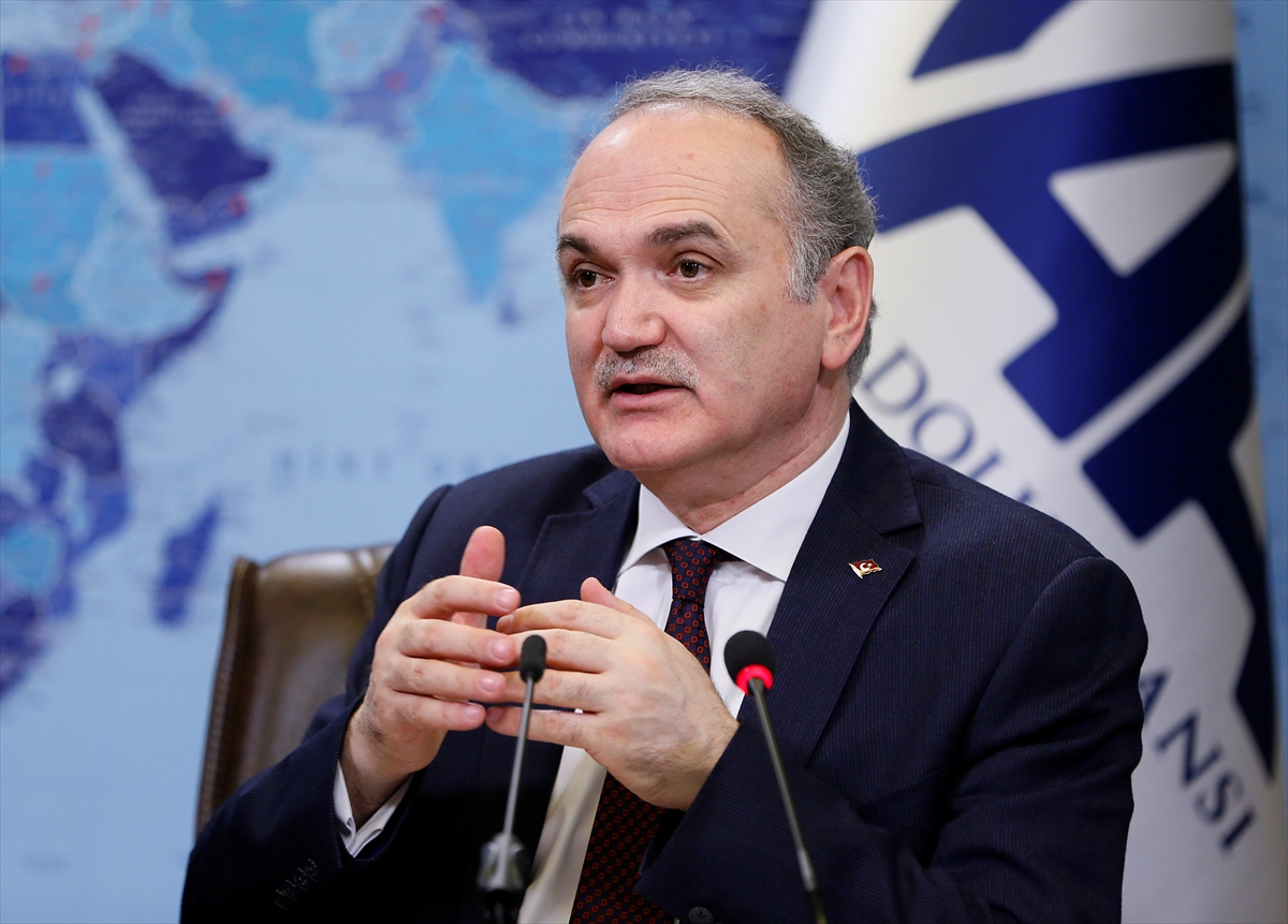 Bakan Faruk Özlü, KOBİ kredilerinde başvuru sayısını açıkladı