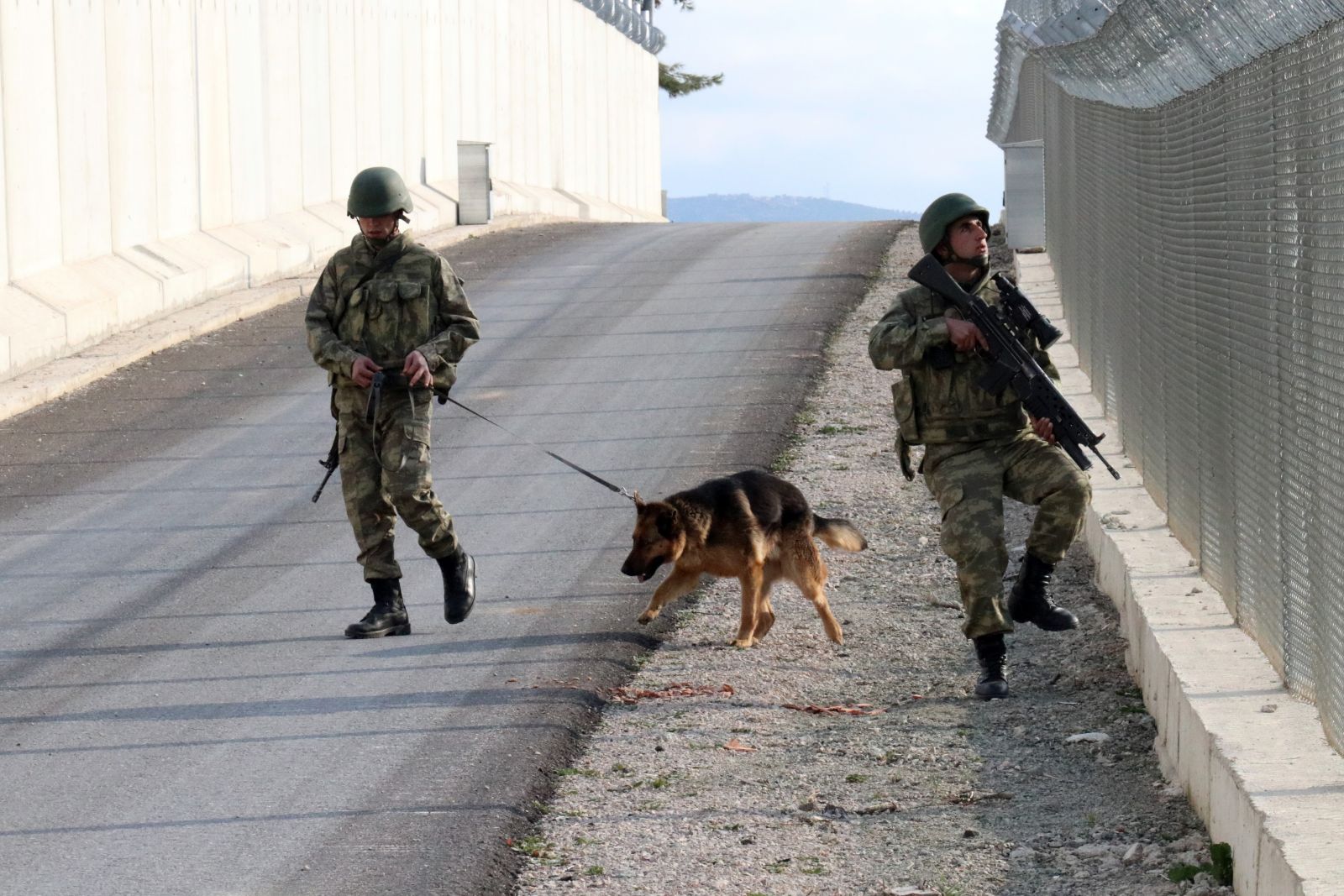 PKK ve DAEŞ'e karşı sınırda görülmemiş önlemler