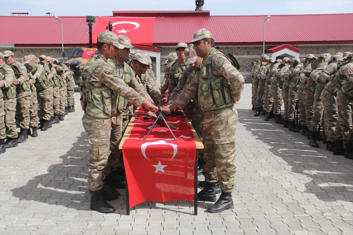 280 korucu yemin etti