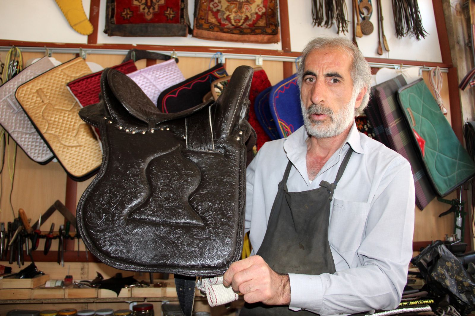 Erzurum'un son saraç ustası