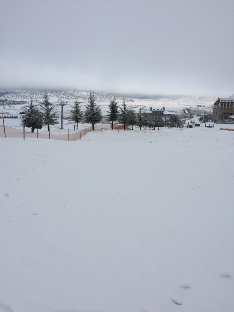 Kar kalınlığı 13 cm'e ulaştı