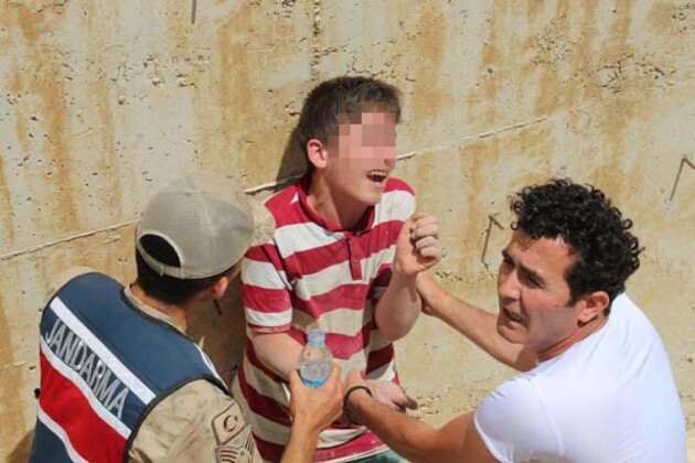 Zihinsel engelli Mustafa bu halde bulundu