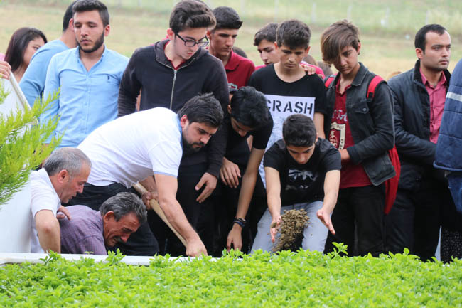 13'üncü kattan kendini atan kızın ailesi daha fazla dayanamadı!