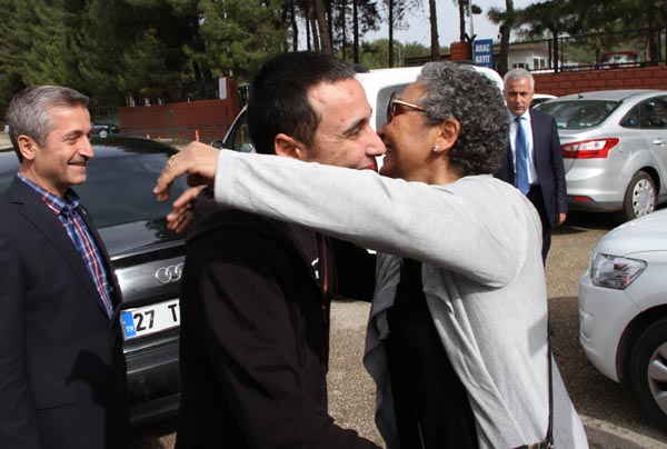 Asker annesine büyük sürpriz!