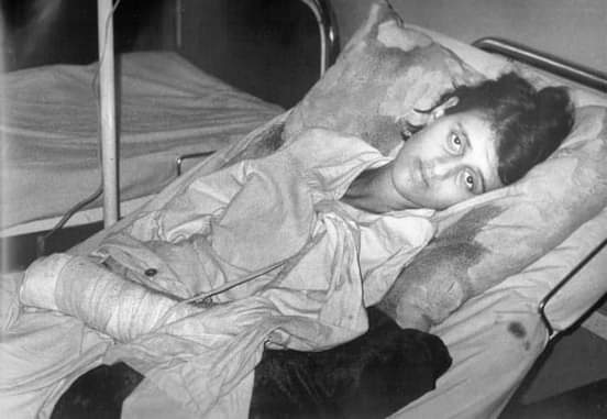 Sırp katliamından  kurtulan genç kız Kosova Meclis Başkan Yardımcısı oldu