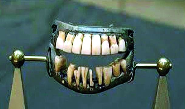 Bir bardak çayda fırtına koptu: Amerika'yı tiryakiler kurdu