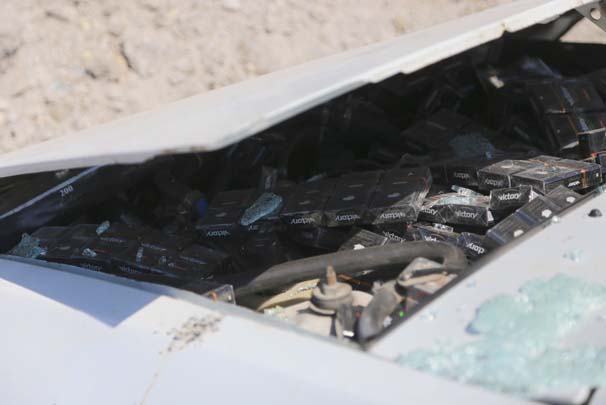 Kaza yaptı öldü, aracından kaçak sigara çıktı